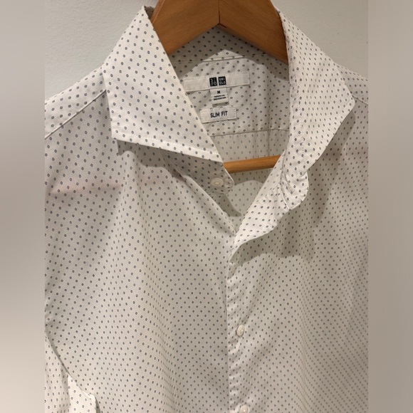 Uniqlo white diamond print shirt - Picture 3 of 4
